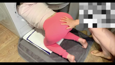 Fucked teen brunette into her ass while she was stuck in wash machine