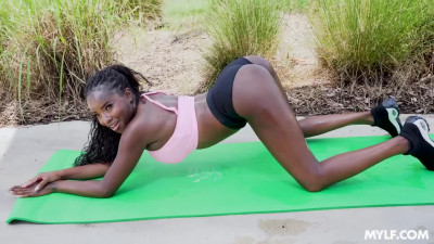 Outdoor interracial fuck with busty Ebony babe Naomi Foxxx after yoga