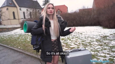 Fucking married German for couple dollars! - Public Agent