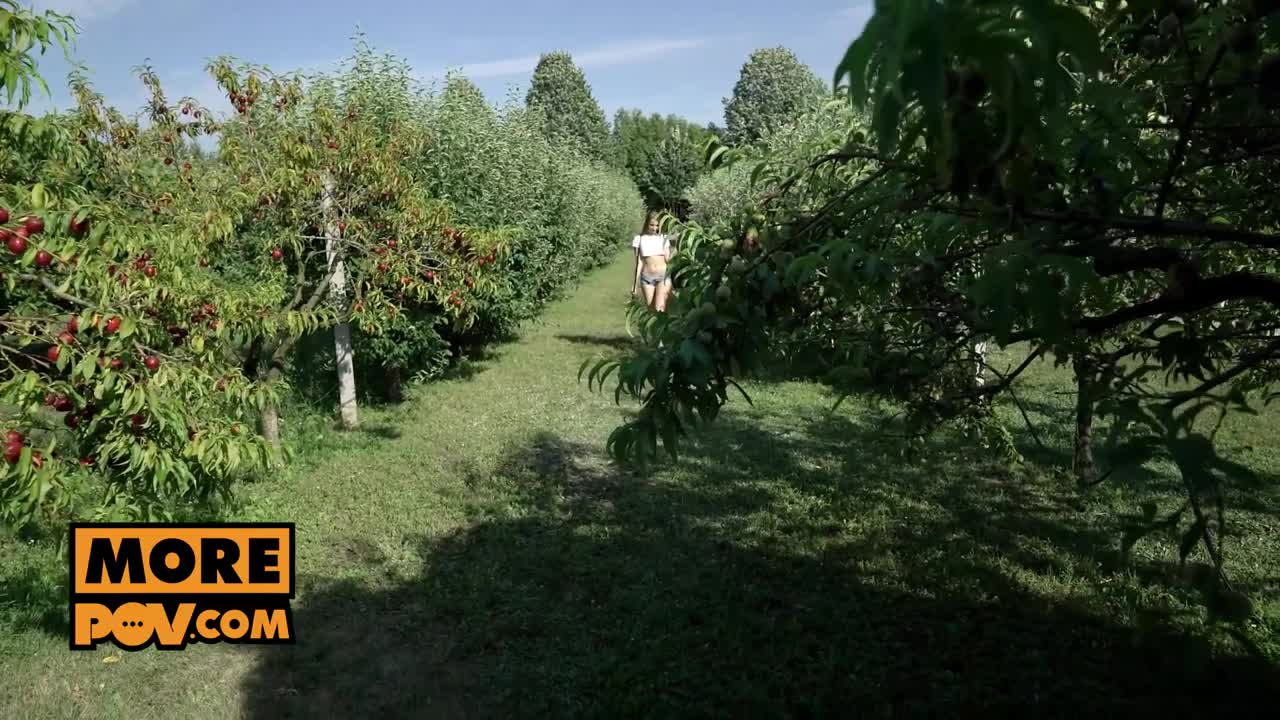 Watch The gardener Stella Flex is tending something more hard and warm than a brush Full. Duration: 10:07 | ePornBabe.