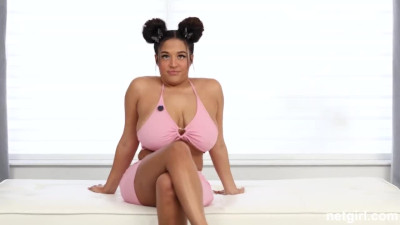 Thick chick Megan shows all her skills at her first porn casting