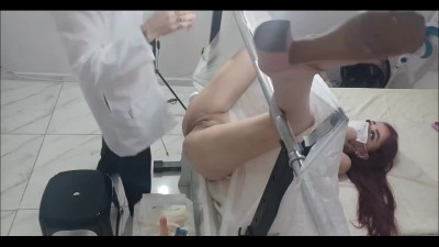 Teen girl gets fucked at gyno office