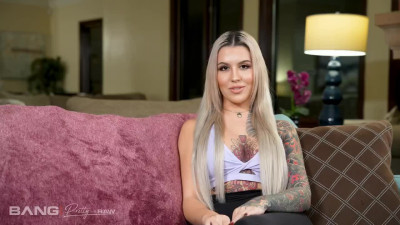 Slim Busty Inked Blonde Bombshell Luna Legend Has Lots Of 3-some Fun With 2 BBC Guys