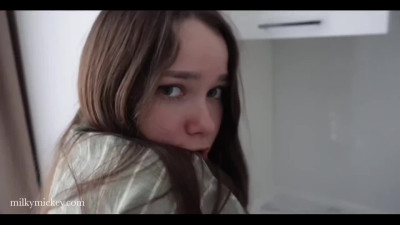 Young stepmom gets hot and horny in the kitchen