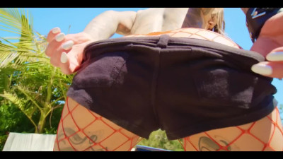 Fiery blonde with huge boobs receives wide gape after extreme anal fuck