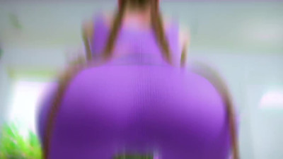 Stepmom Sofie Marie's Anal Surprise