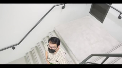 Asian girl lured him into hers apartment to have sex
