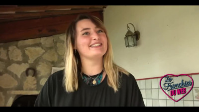 Naughty BBW Blonde Davina outdoor anal fuck