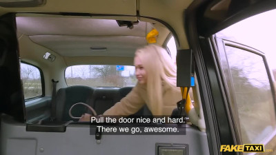 Blonde Russian Bombshell Fucks in the Backseat to pay for Taxi
