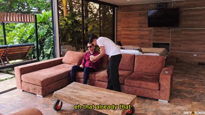 Teen girl gets her ass smashed next to unsuspecting guy
