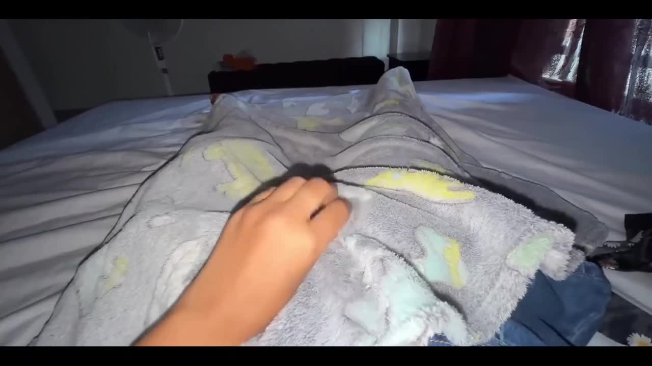 Watch Lonely babe lays back and fingers herself Full. Duration: 11:34 | ePornBabe.