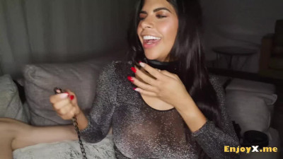 Busty latina Catherine and gets dicked down