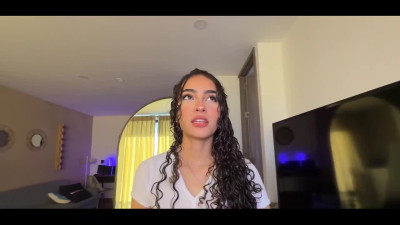 Tight 18YO Latina with Perfect Ass Fucks Hard in Studio – Petite & Skinny