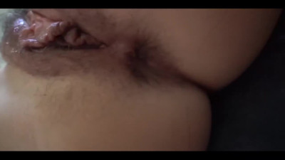 Milf's hairy pussy drowns in cum