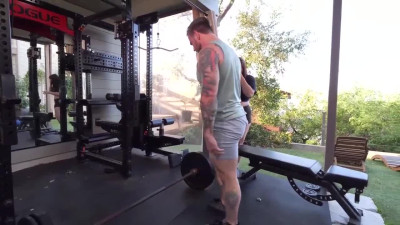 Curvy slut was working out at the gym, but accidentally fucked with a guy