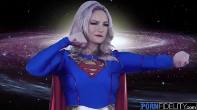 Slutty Blonde MILF in superwoman cosplay wants some anal fuck by a teen hulk