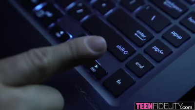 Gorgeous teen beauty fitted heavy cock in erotic bedroom scenes
