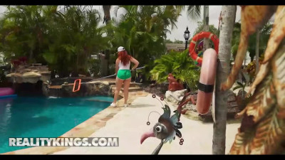 Wild fuck with hot BBW redhead Latina Nia Bleu working as pool cleaner