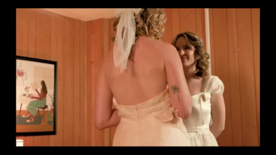 Before the marriage, the bride spends her last nights with her girlfriend
