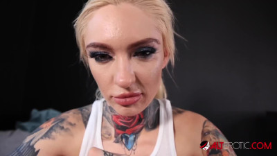 Heavily inked blonde lesbians enjoy intense mutual fun and orgasm