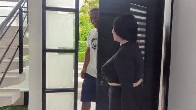 Cuvy latina PAWG lets her BBC trainer plough her pussy in merciless ways