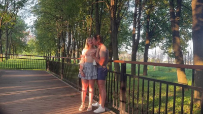 Hot Blonde Cheats Sucking BF's Best Friend Huge Dick Park Blowjob